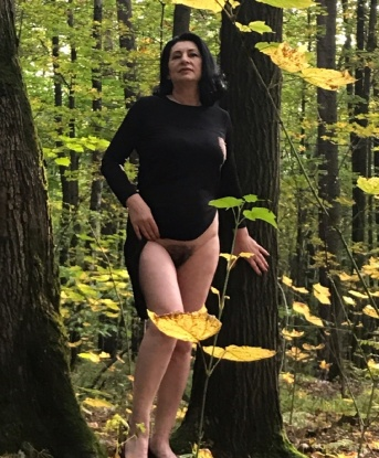 У меня есть все, чтобы сделать встречу волшебной – креативность, страсть и сексуальный опыт. Я могу показать тебе настоящий рай на земле, где ты сможешь испытать невероятное наслаждение. Мои услуги предлагают широкие возможности, от классического секса до экспериментов в постели. У меня есть фото, которые докажут мою привлекательность и стройную фигуру. Мои клиенты оставляют самые лестные отзывы, потому что я всегда удовлетворяю их желания и стремлюсь к безупречному сервису. Обратись ко мне, и ты окунешься в океан удовольствия.💋💦 137, 52 года